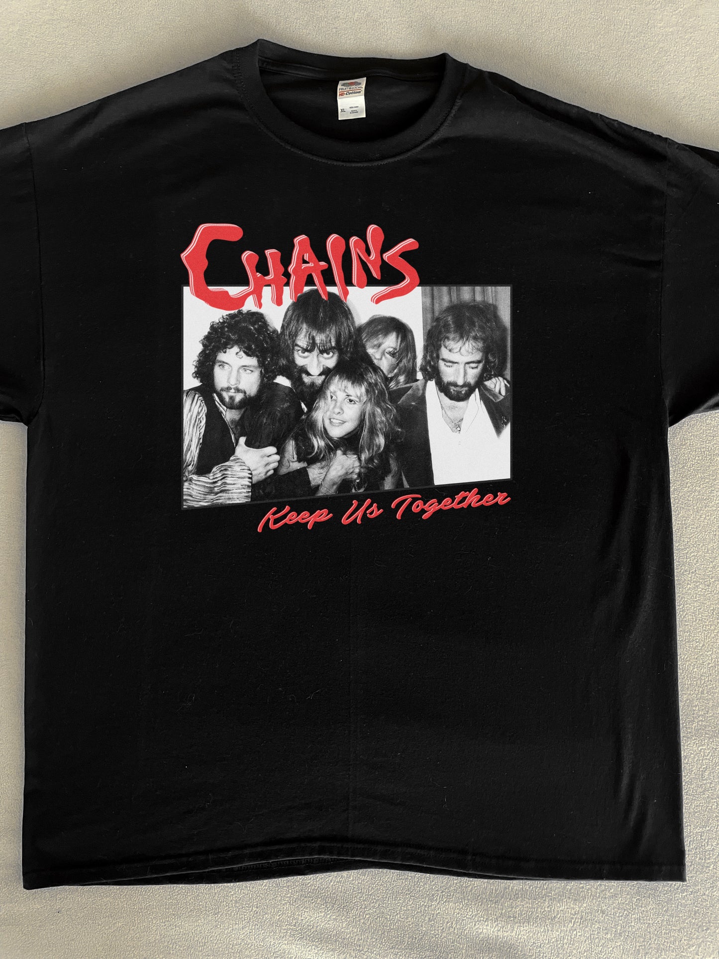 Fleetwood Mac Chains T-Shirt (Fruit Of The Loom HD Cotton)