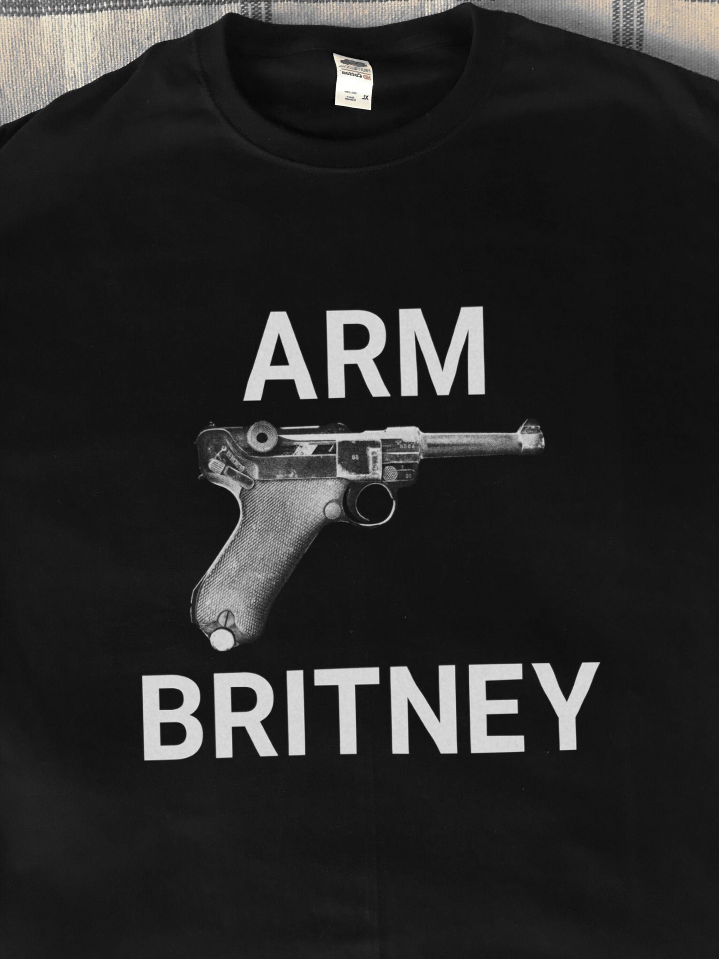 Arm Britney Black T-Shirt