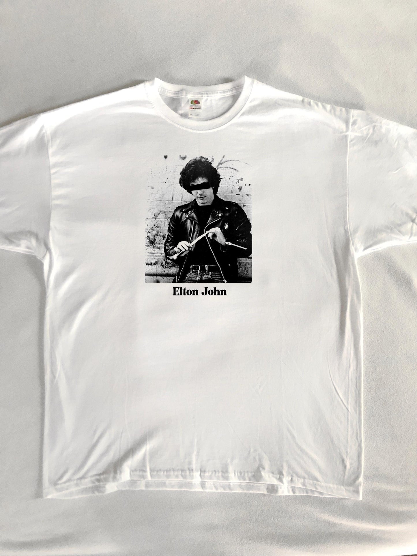 Elton T-Shirt