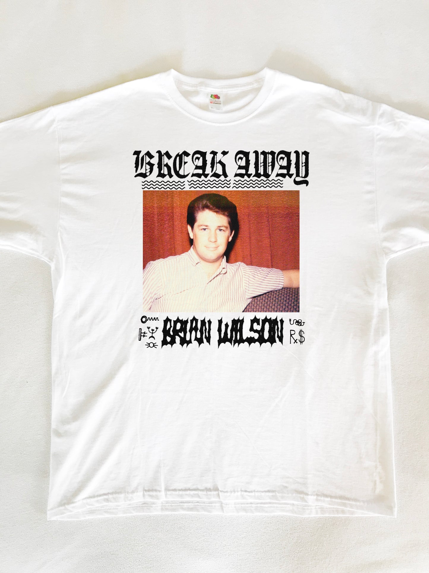 Break Away Brian Wilson T-Shirt (Gildan Softstlye Unisex Cotton Shirt)