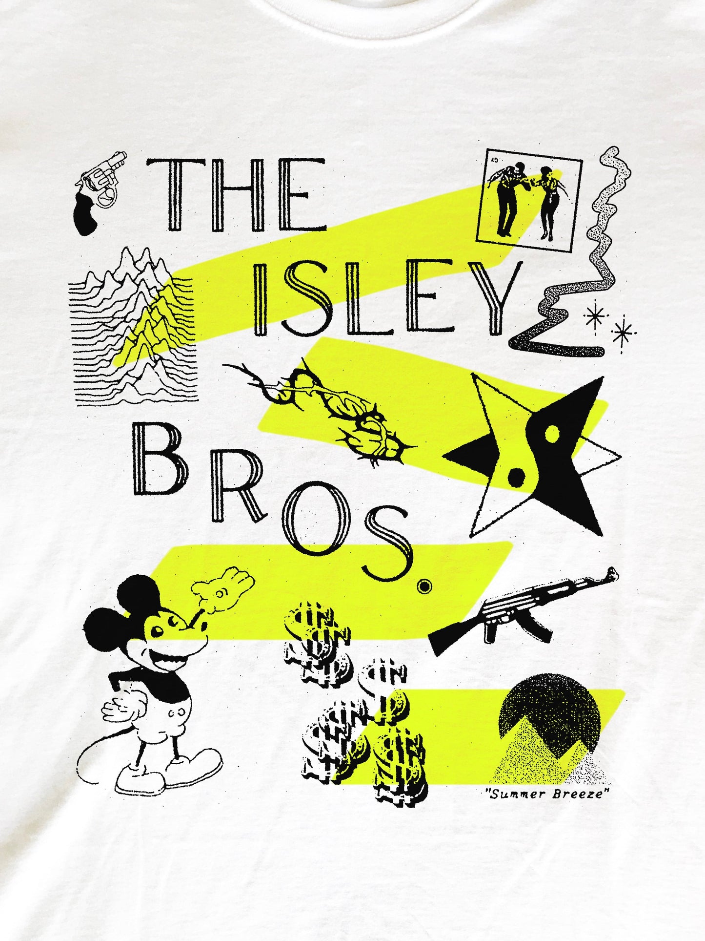 The Isley Brothers Soul RnB T-Shirt (Gildan Softstlye Unisex Cotton Shirt)