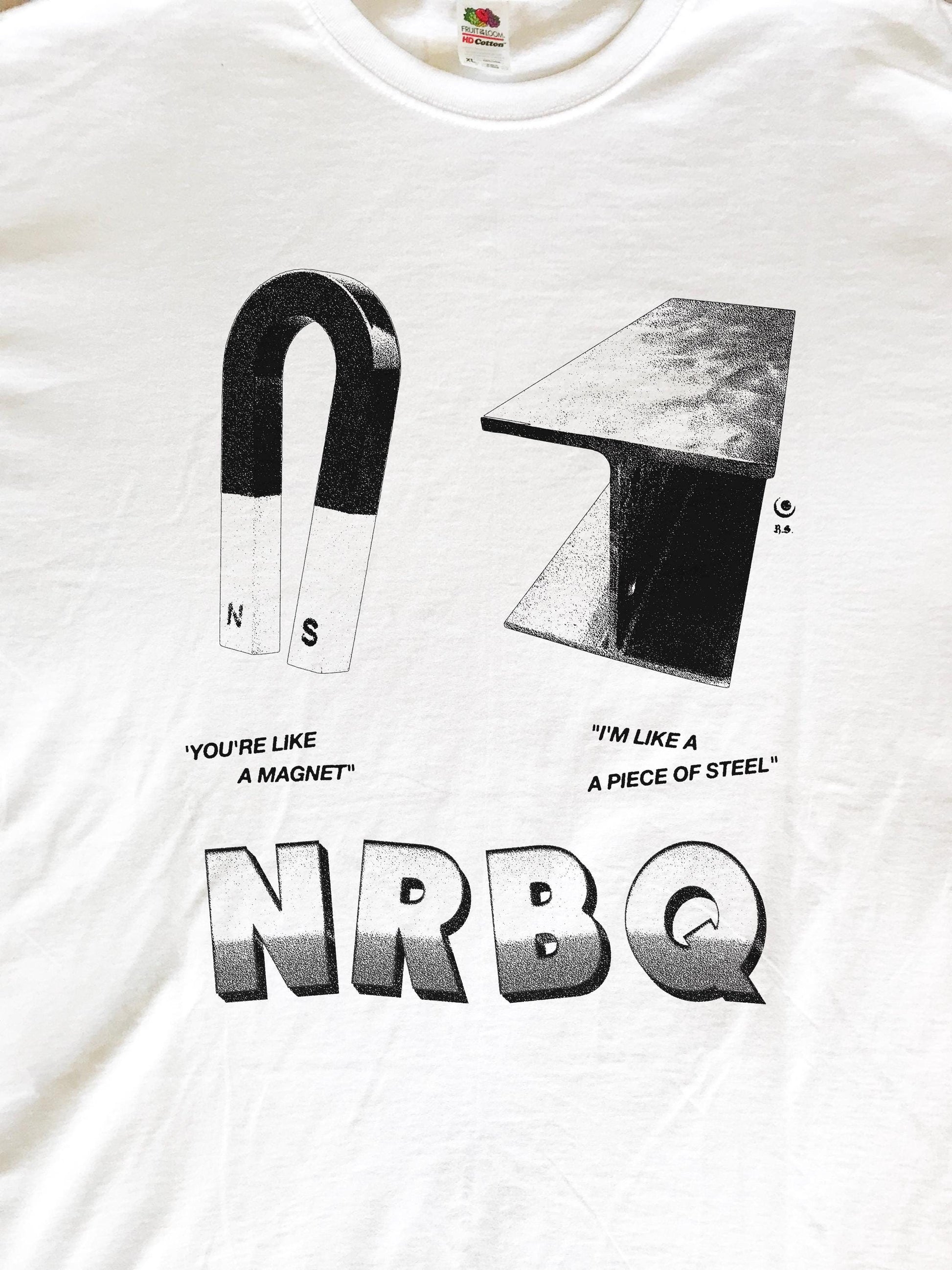 Magnet T-Shirt