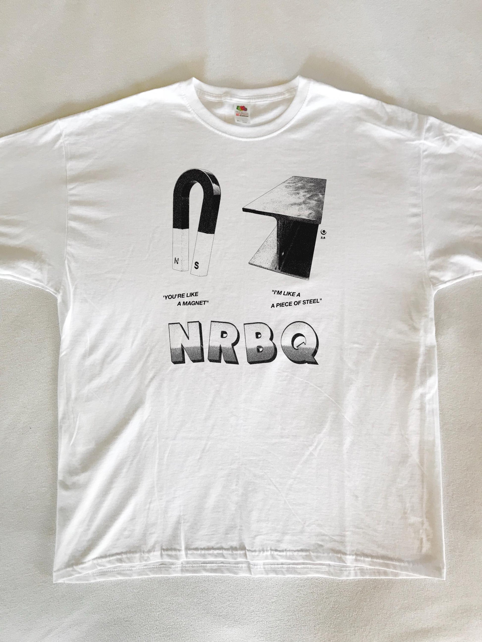 Magnet T-Shirt
